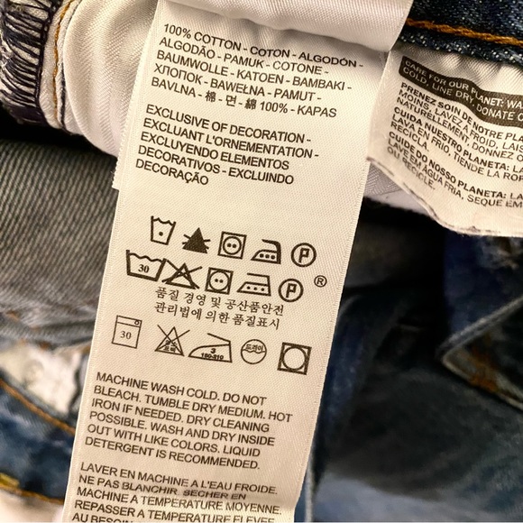 LAST CHANCE | Levi’s Straight Leg Jeans - Picture 9 of 12